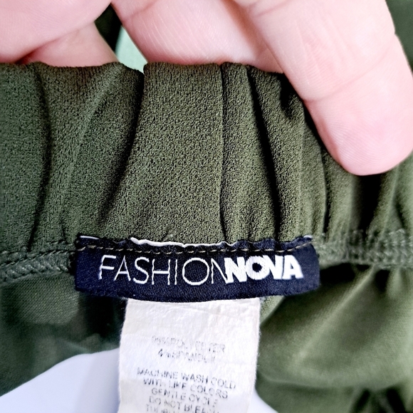 Fashion Nova Forest Green‎ Paper Bag Tie Waist Shorts 3X - Picture 3 of 5